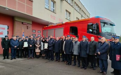 Nowy ciężki samochód gaśniczy dla Komendy Miejskiej Państwowej Straży Pożarnej w Łomży